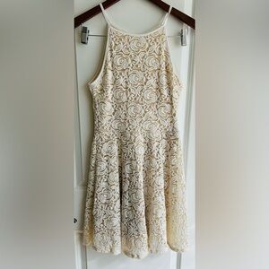 Sleeveless Lace Dress